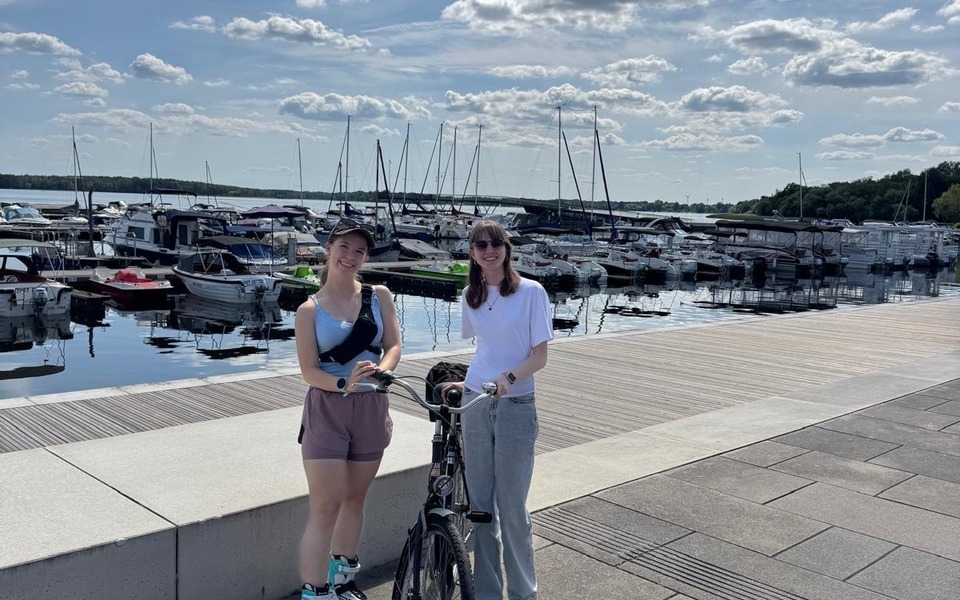 Mit Fahrrädern und Skates um den Senftenberger See, Foto: LSB